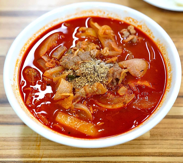 공주시 신관짬뽕 대표